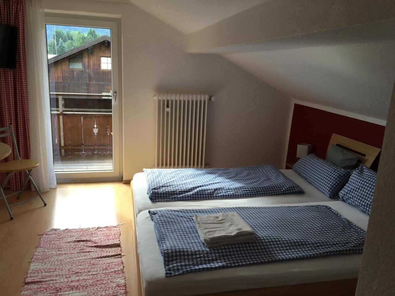 שוונגאו Hotel Pension Schwansee מראה חיצוני תמונה